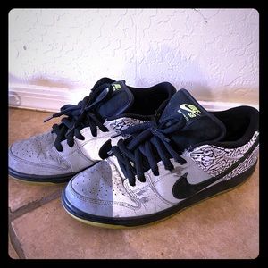 Men’s Nike SB dunk low pro black and silver 10.5